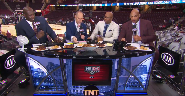 The Morning Dump: The Shaq and Charles Barkley feud just went to another level