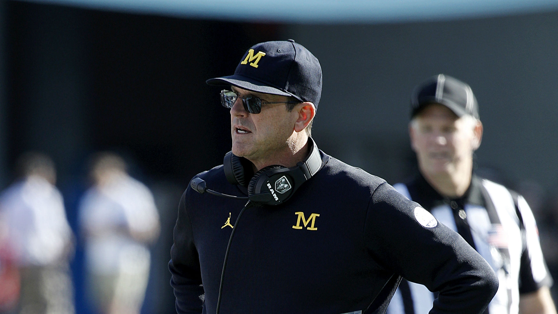 😬 Michigan loses to Alabama and Jim Harbaugh gets crushed on Twitter