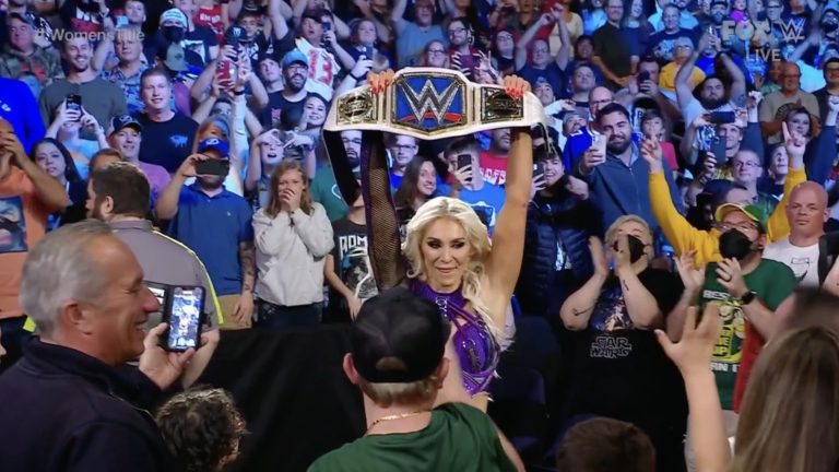 Charlotte Flair makes her return and wins the SmackDown women's title.