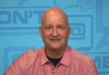 Dan Dakich is such a fucking clown LOL Dan Dakich is a clown.