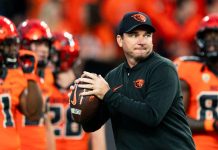 REPORT: Michigan State is set to hire Oregon State’s Jonathan Smith Oregon State's Jonathan Smith