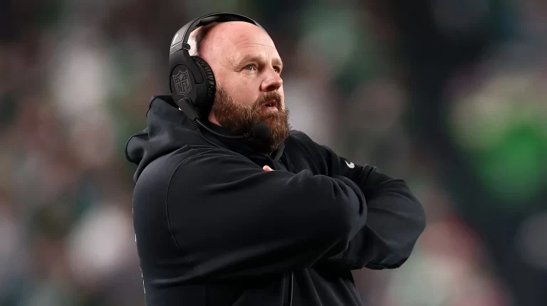 Giants: Brian Daboll isn’t committing to a starting QB for Week 17