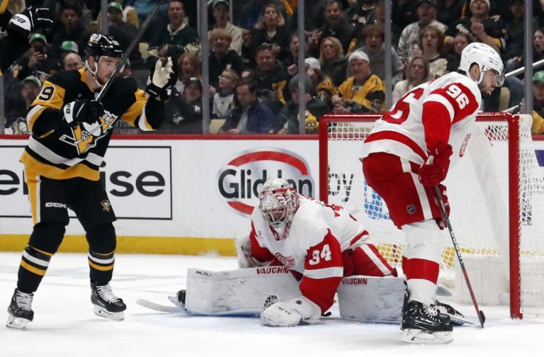 The Red Wings suck again in 6-3 loss to the Penguins