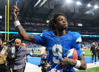 Detroit police are investigating why Lions WR Jameson Williams wasn’t arrested for carrying a gun without a CPL Lions WR Jameson Williams.