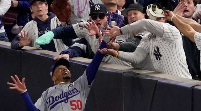 Ejected Yankees fan: If the ball is in our area “we’re going to ‘D’ up” Yankees fans rip the ball from Mookie Betts' glove.