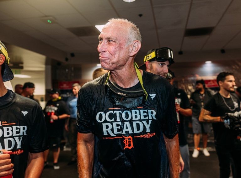 WATCH: Alan Trammell gets the beer shower after the Tigers swept the Astros