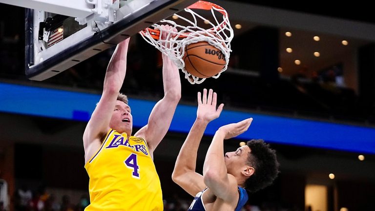 Dalton Knecht dropped 35 points against the Suns