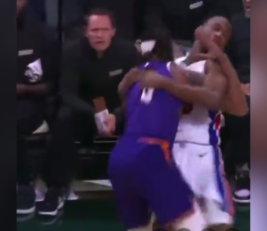 Pistons rookie Ron Holland and Suns’ Damion Lee get into it during a preseason game Pistons rookie Ron Holland and Suns' Damion Lee get into it.