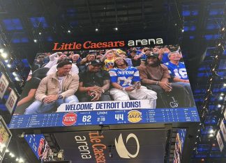 WATCH: Lions players at Lakers/Pistons