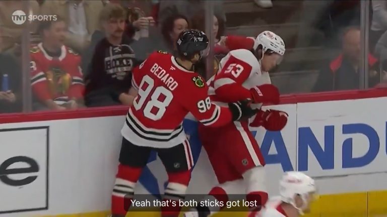 Bedard gets Seider with a high stick and immediately apologizes 🤝