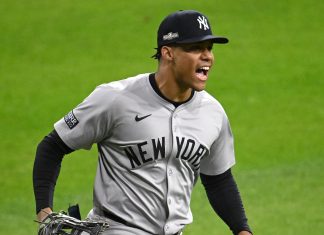 🚨Juan Soto signing with the Mets Mets outfielder Juan Soto.