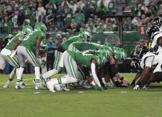 The Packers called the “tush push” a “no-skill play” and want it banned 🤨