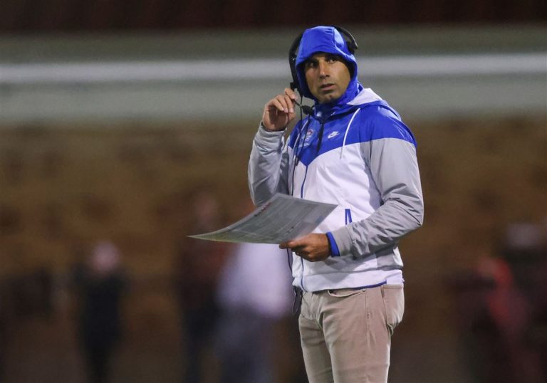 The Lions hire a former NFL QB and UFL coach