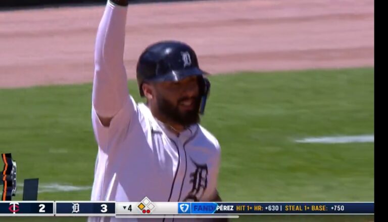 WATCH: Gleyber Torres extends the Tigers’ lead ☄️