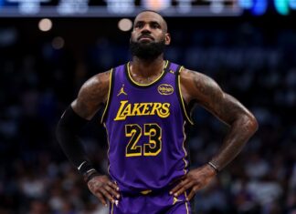 NBA executives wonder if LeBron will request a trade 🤔