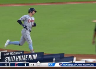 Zach McKinstry puts the Tigers ahead with a solo blast 💥