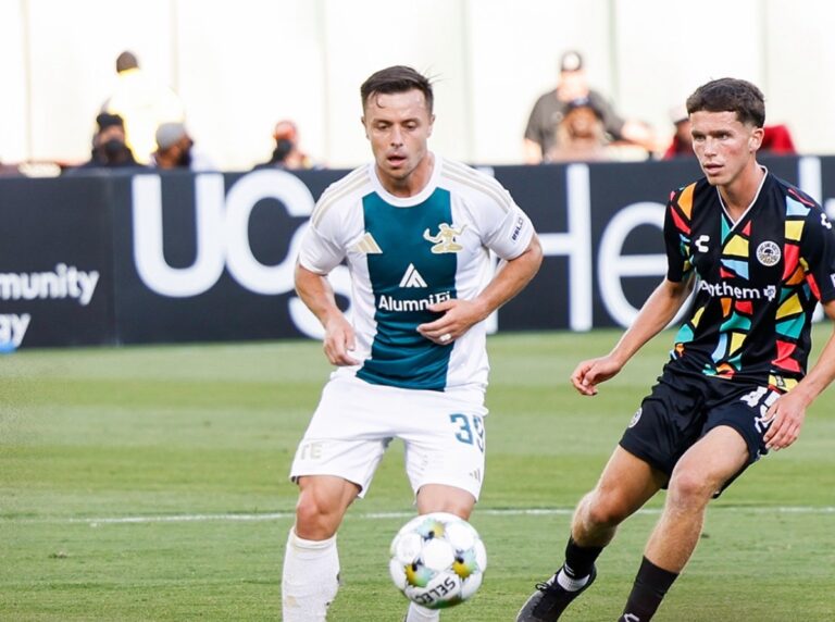 Detroit City FC lifeless in 2-0 loss to the Oakland Roots 🥶