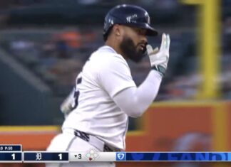 Tigers: Gleyber sends one out ☄️