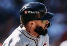 Guardians’ Late Surge Sinks Tigers, Forces Game 3