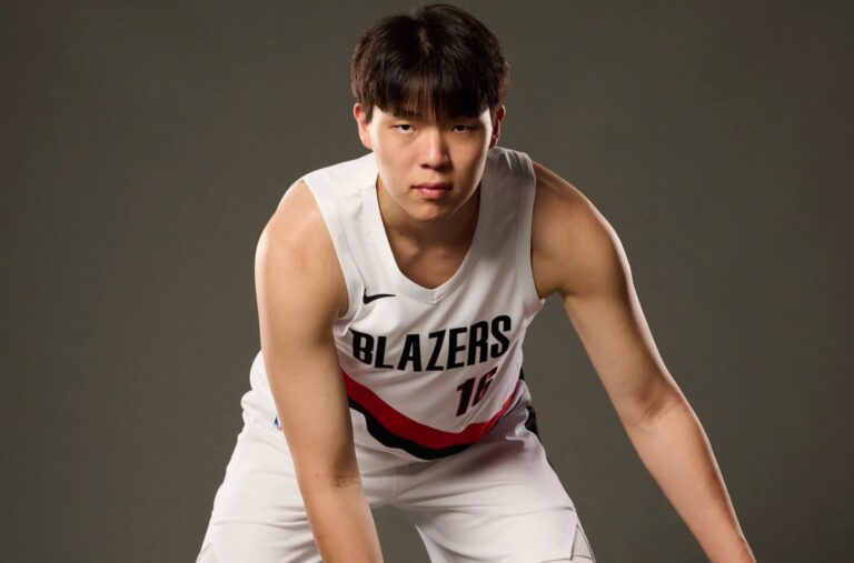 Yang Hansen turning heads for the Blazers 👀