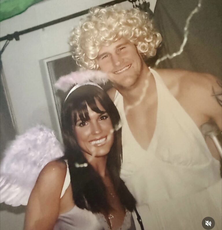 Dan Campbell Once Dressed Up as Marilyn Monroe for Halloween 😂👻
