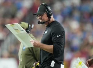 Dan Campbell Takes Over Offensive Play-Calling Duties as Lions Find Their Rhythm in Washington Detroit Lions head coach Dan Campbell