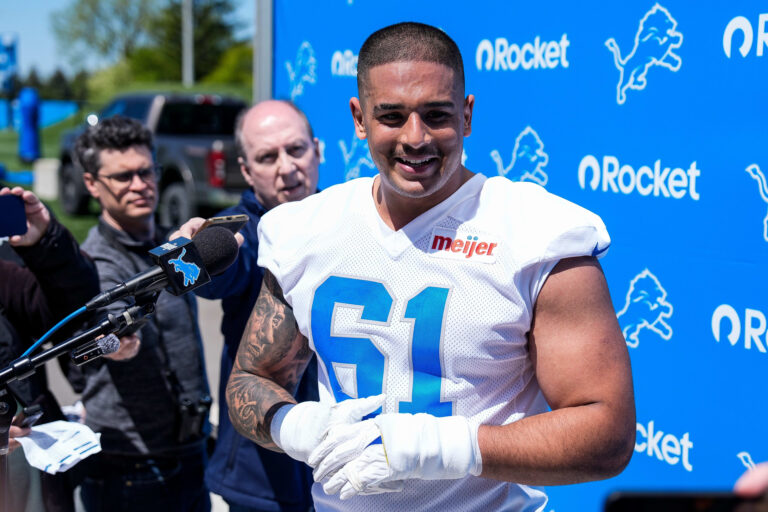 Detroit Lions DE Ahmed Hassanein