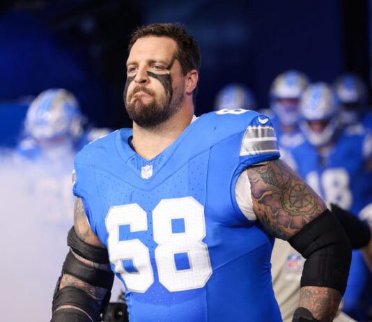 Taylor Decker Shuts Door on NFC North Rivals, Former Lions Star Still Wants Detroit Legacy Intact 👀